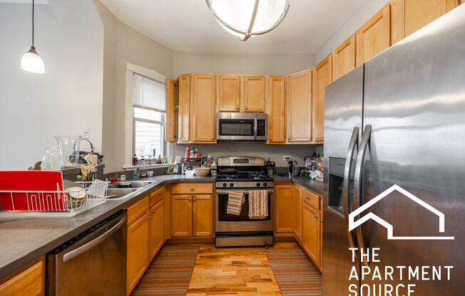 2430 N Marshfield Ave, Chicago IL