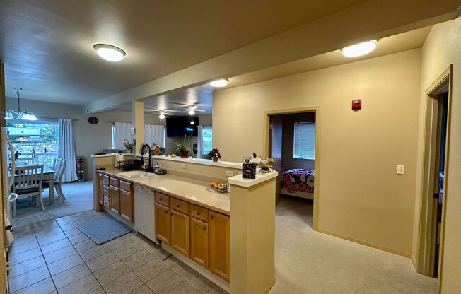 Darby Estates COA - 508 Darby Dr. #102