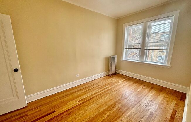 1 bed, 1 bath, $1,300