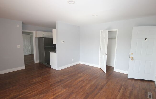 South Parke St. Apartments