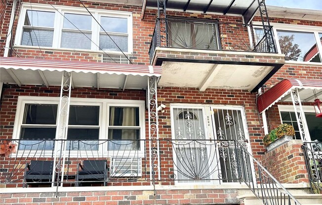 2034 RALPH AVE