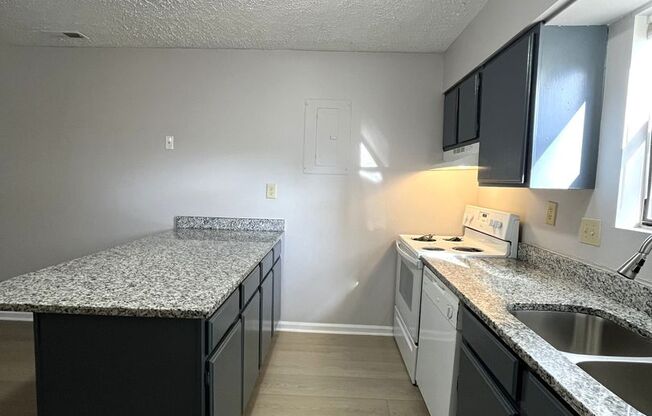 2 beds, 2 baths, 1,058 sqft, $1,249, Unit N