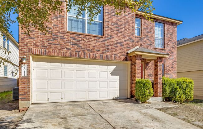 SPACIOUS 4-BEDROOM HOME IN STONE CREEK