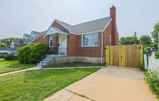 5319 PLAINFIELD AVE