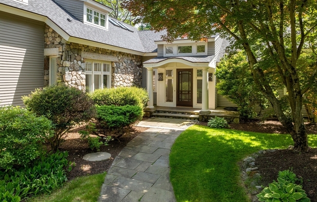 423 CONCORD RD