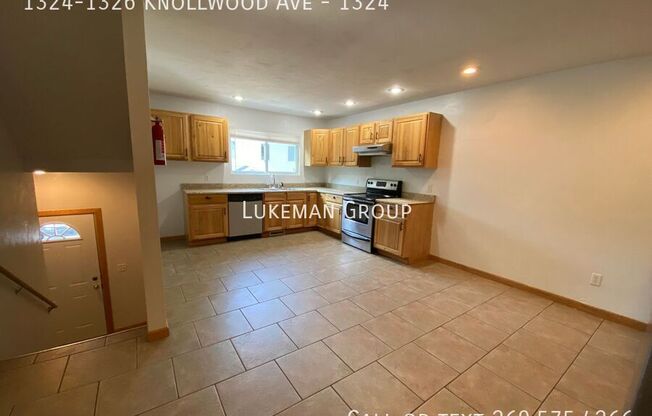 1324 1326 KNOLLWOOD AVE