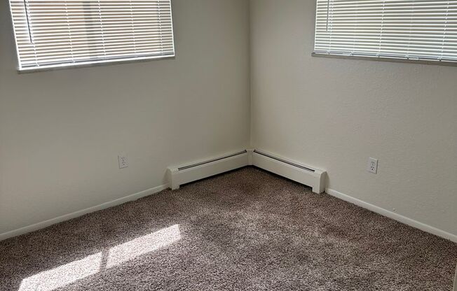 2 beds, 1 bath, 600 sqft, $1,550