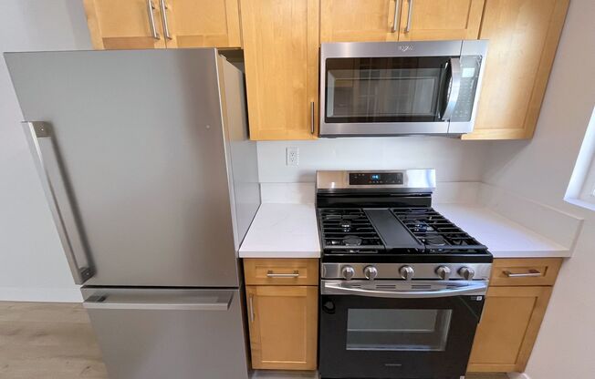 1 bed, 1 bath, 750 sqft, $1,850, Unit 5