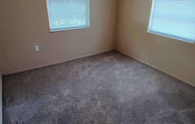2 BR in Central Orlando!