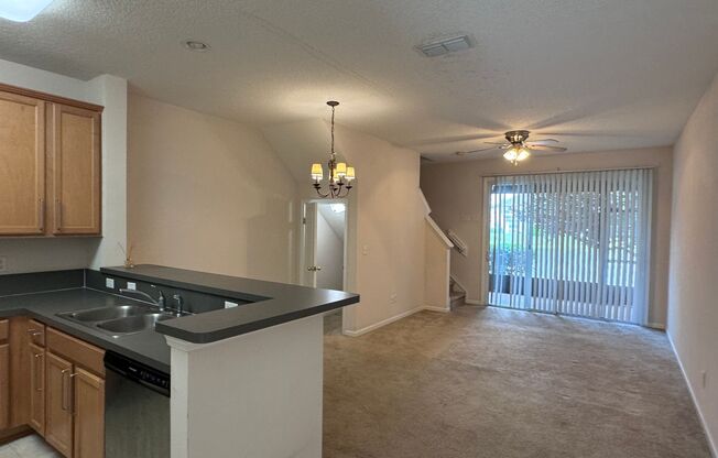 2 beds, 2.5 baths, $1,795