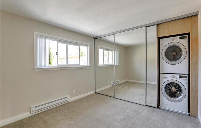 Stacked Washer/Dryer at Casa Alberta Apartments, Sunnyvale, CA, 94087