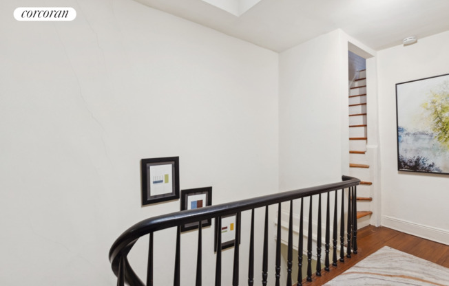44 LIVINGSTON ST
