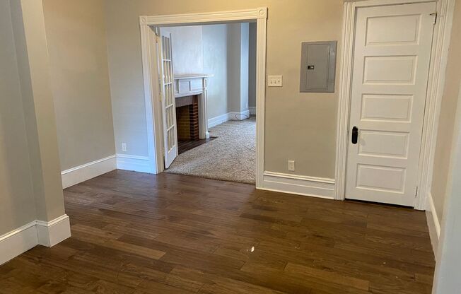 1 bed, 1 bath, $1,095, Unit Apt. 1