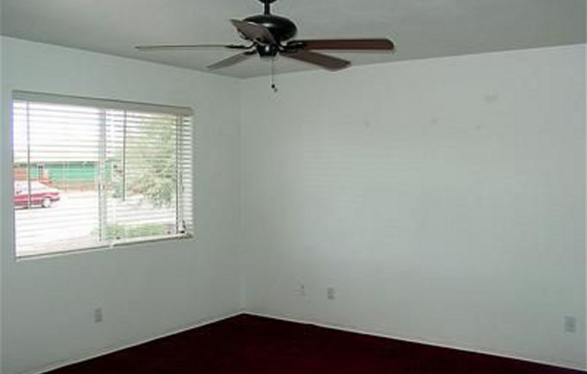 3 beds, 1 bath, $1,750