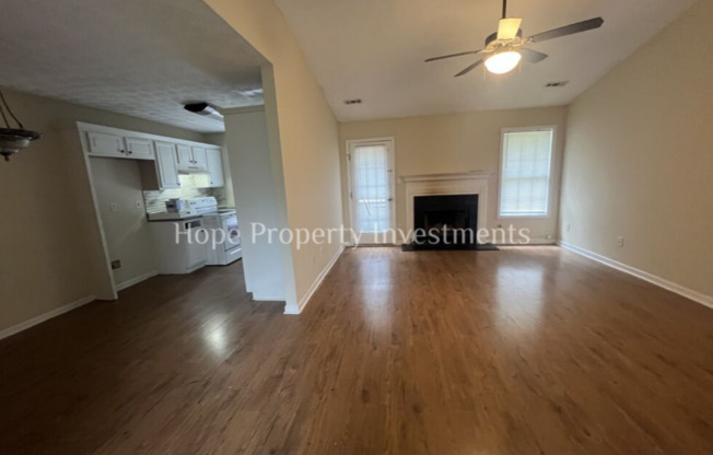 GRANTVILLE- 55 Canterbury Dr 3 Bedroom 2 Bath