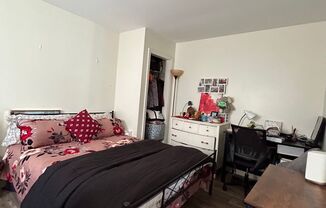 1 bed, 1 bath, $1,250, Unit 3