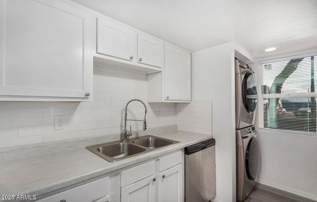 Jovial Apartments - First month FREE with approved Application