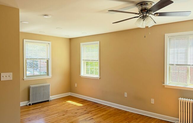 8800 Plymouth Street SPRING PARK PROPERTIES, LLC