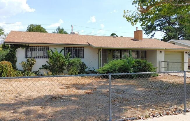 Centrally Located 3 Bedroom 1 Bathroom In The NE