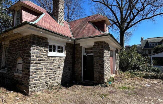 260 West Johnson Street