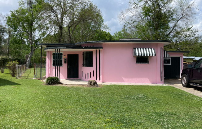4005 ADAMS AVE