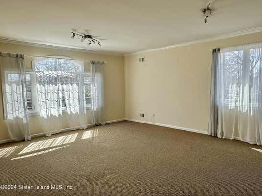 3 beds, 2 baths, 2,892 sqft, $3,100, Unit 2