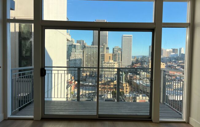 2 beds, 1 bath, $4,500, Unit 477