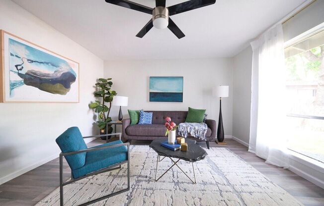 8616 Fireside Dr