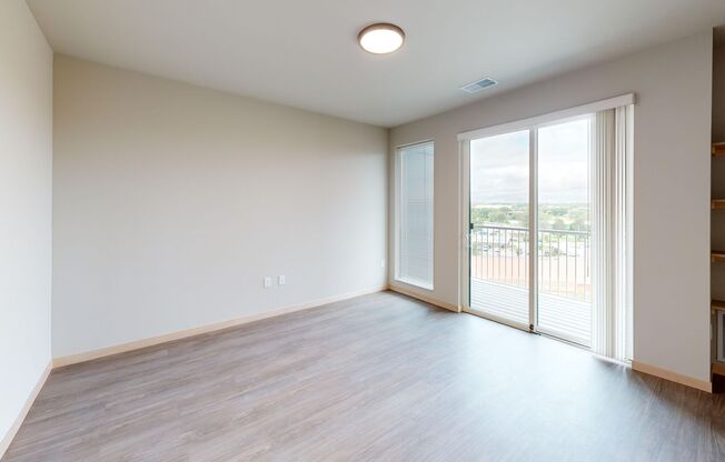 1 bed, 1 bath, 677 sqft, $1,500, Unit #203