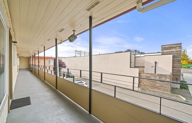 1 bed, 1 bath, 500 sqft, $1,545, Unit 13