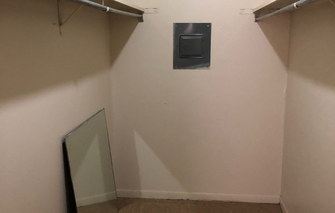 1 bed, 1 bath, $900