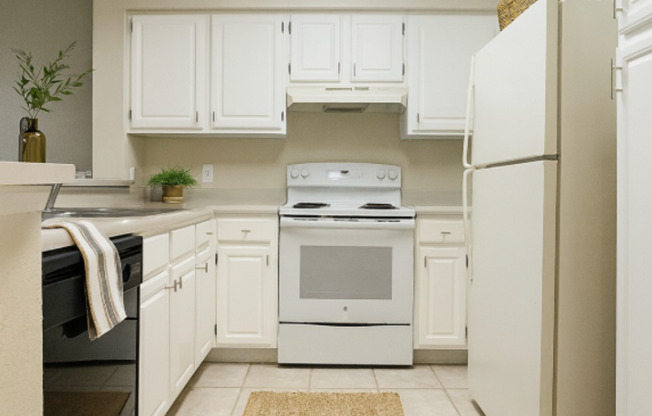 Lovely 2 bedroom 2 bath Condo in Audubon Villas in Hunter's Creek