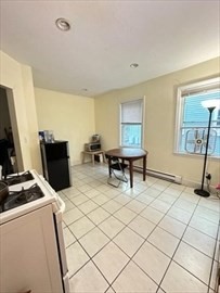 4 beds, 1 bath, 1,074 sqft, $2,900, Unit 2