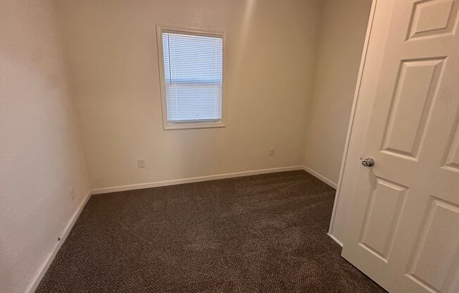 2 beds, 2 baths, $950