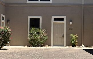 2 beds, 2.5 baths, $1,900, Unit APARTMENT 1271