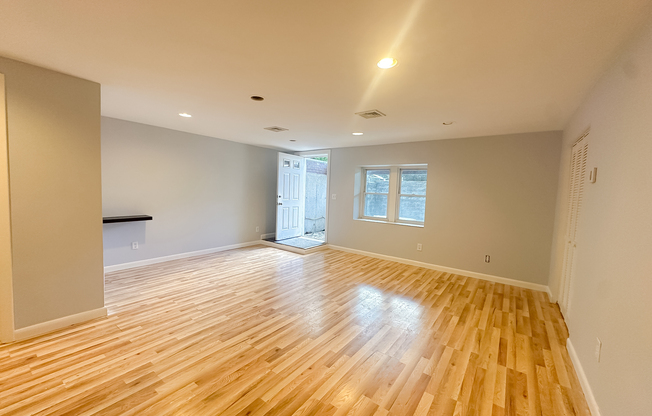 3 DEVENS ST