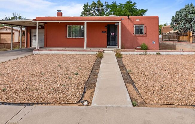 **Available October 8** Unfurnished | 2 Bed / 1 Bath | NE Albuquerque | Close to KAFB and Sandia Labs