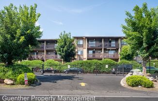 2735-2809 E. Upriver Dr.