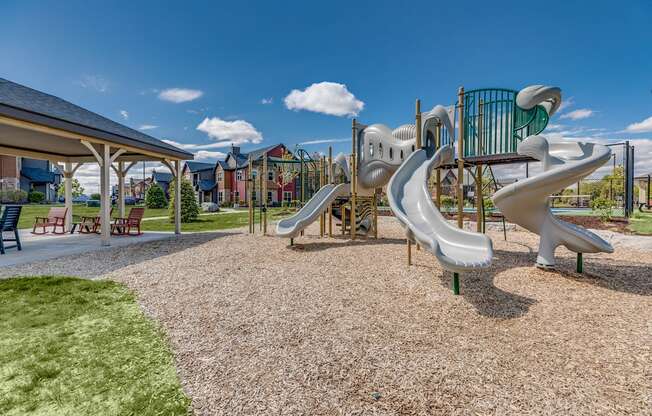 Exterior at the Quarry Apartments in DeWitt Michigan