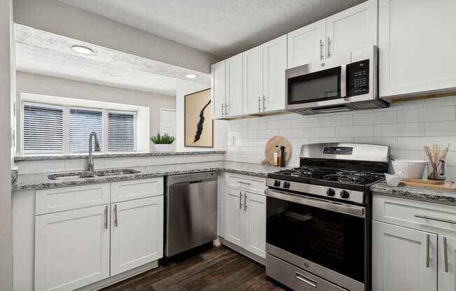 Dunwoody Village