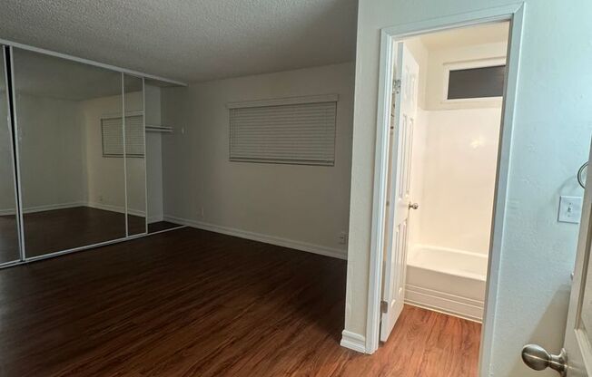 1 bed, 1 bath, 600 sqft, $2,050, Unit 12