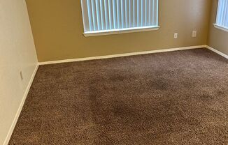 2 beds, 1 bath, 861 sqft, $970, Unit 54