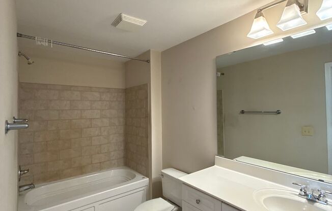 1 bed, 1 bath, $1,575, Unit APARTMENT 710