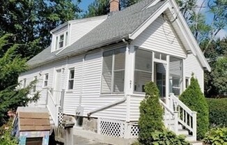 21 GLENELLEN RD