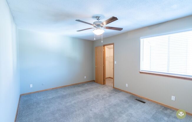 3 beds, 1.5 baths, 1,480 sqft, $1,575, Unit WC-6