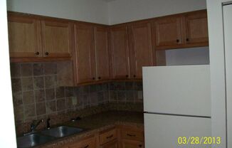 4 beds, 3.5 baths, 2,214 sqft, $2,050, Unit 62