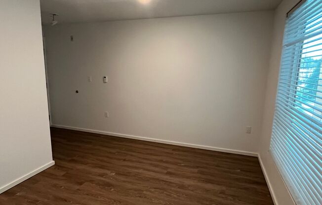 Studio, 1 bath, 180 sqft, $1,195, Unit 5304