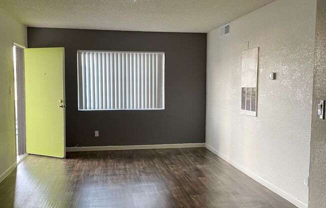 2 beds, 2 baths, $1,120, Unit 141