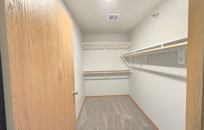 1 bed, 1 bath, 756 sqft, $1,095, Unit 3500 308