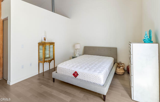 2 beds, 1.5 baths, 1,340 sqft, $4,900, Unit 108